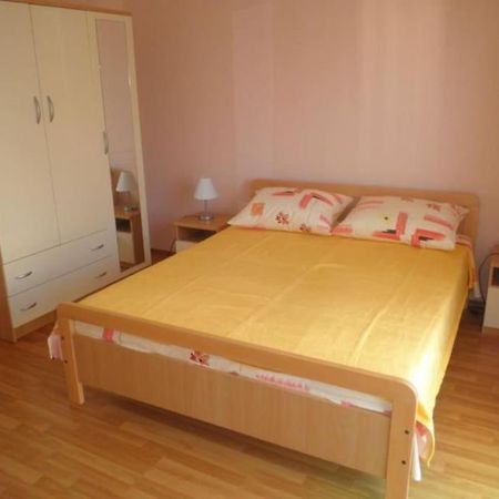 Apartments Dijana Vodice Eksteriør bilde